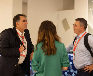 Visual pushes be invited Les Assises