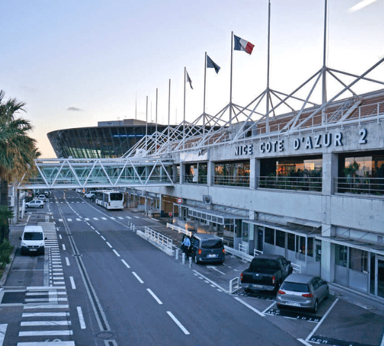 Nice airport shuttles Les Assises